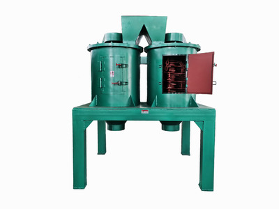 Semi-wet crusher for organic fertilizer production line